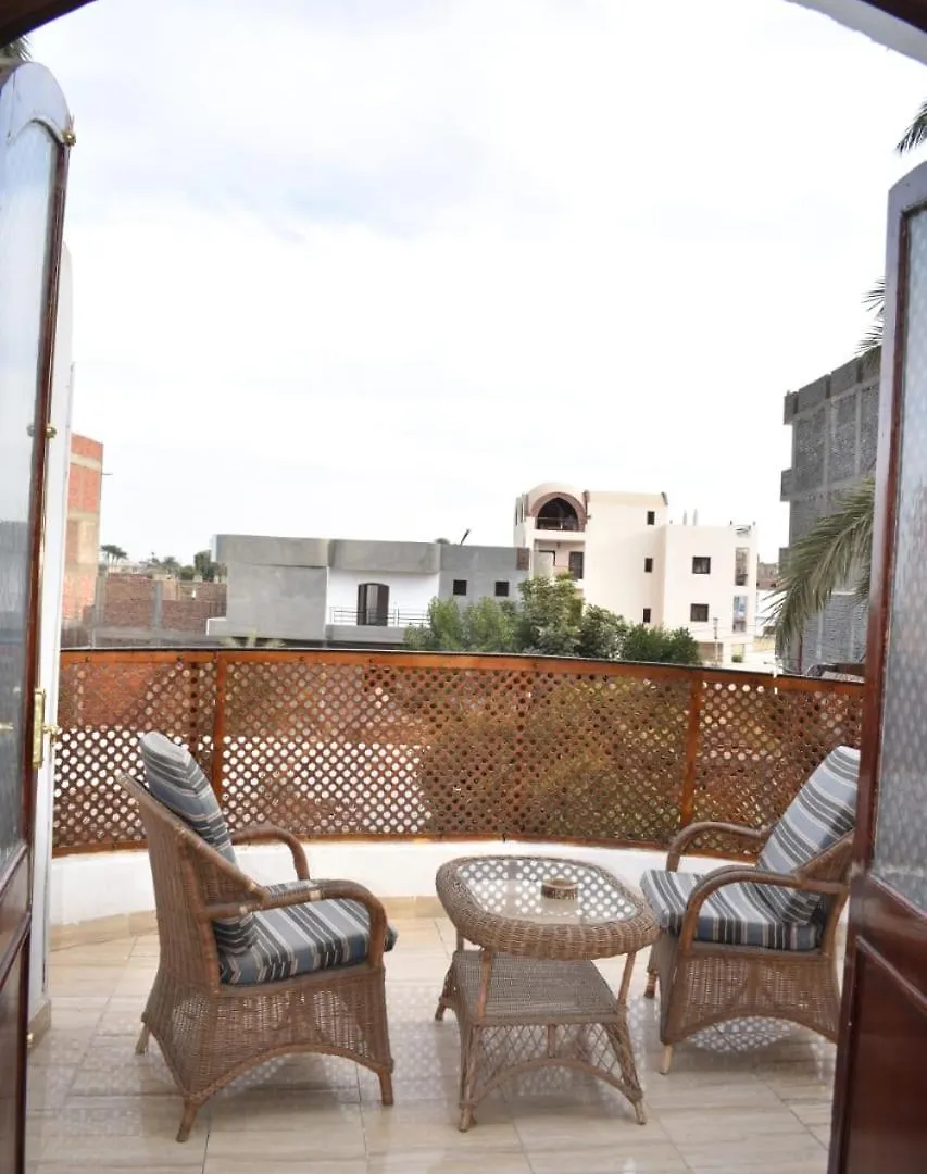 Villa Giulio Luxor Guest House
