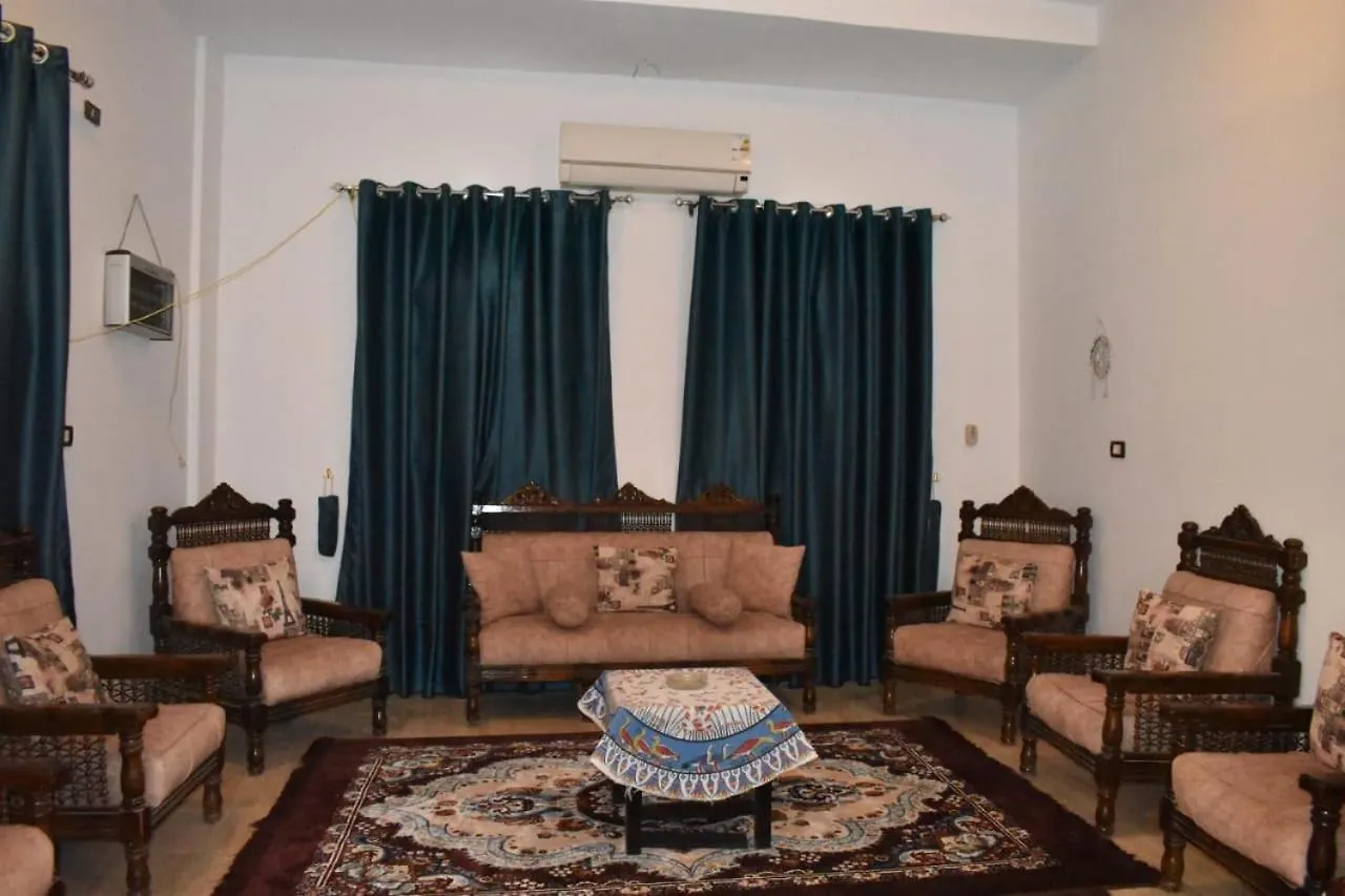 Villa Giulio Luxor Guest House
